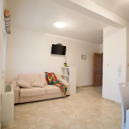 By The Sea Razanj, Rogoznica - 7484 Ражань