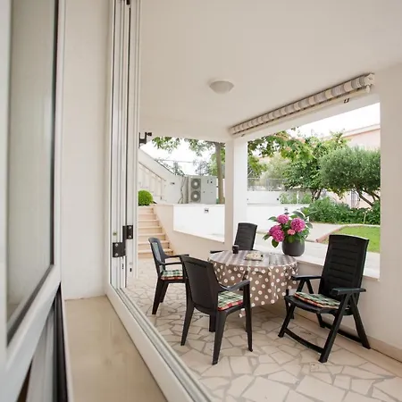 Apartamento By The Sea Razanj, Rogoznica - 7484