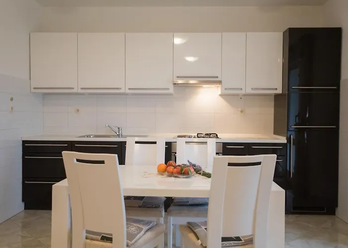 By The Sea Razanj, Rogoznica - 7484 *