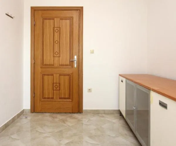 Appartement By The Sea Razanj, Rogoznica - 7484 Ražanj