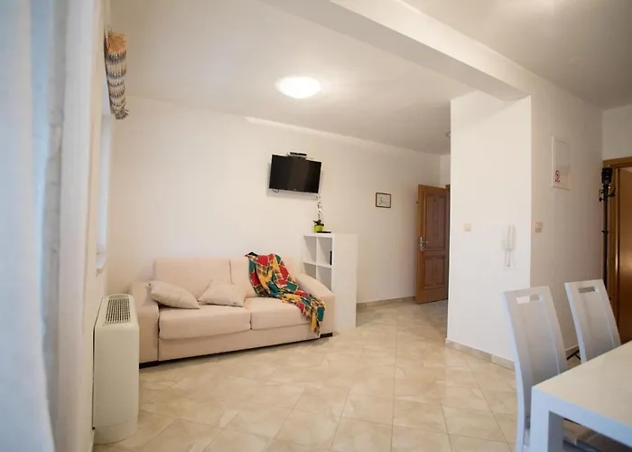 By The Sea Razanj, Rogoznica - 7484 Ražanj